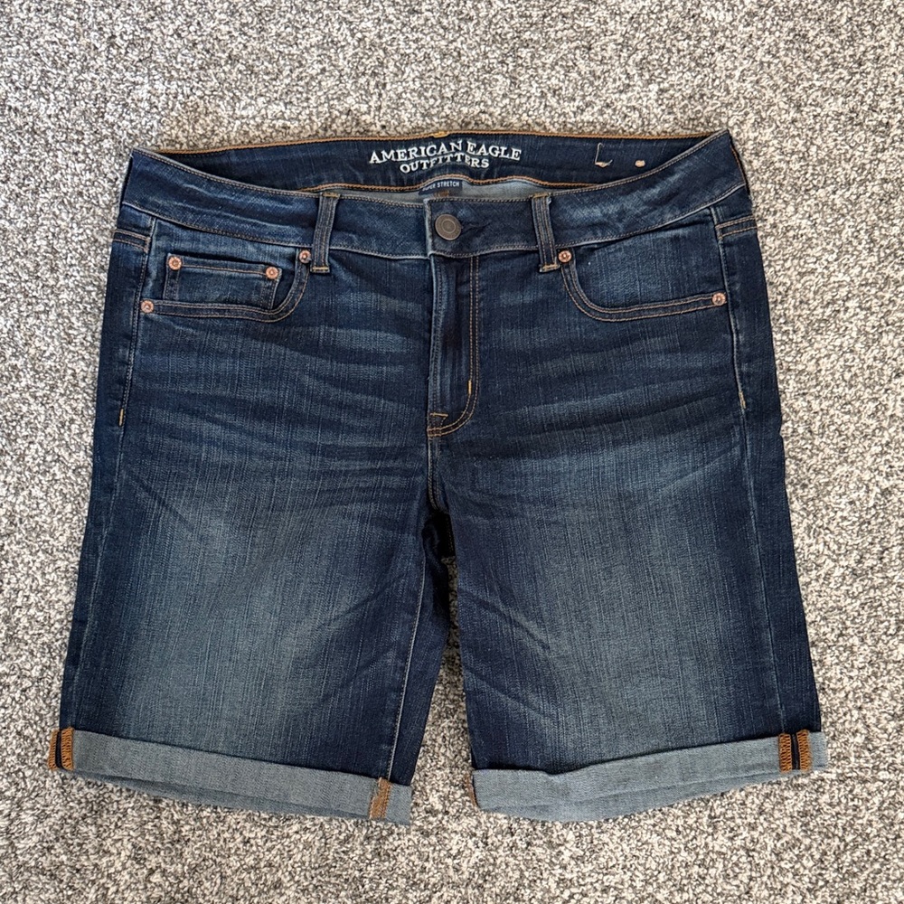 American Eagle Dark Wash Denim Shorts - Women